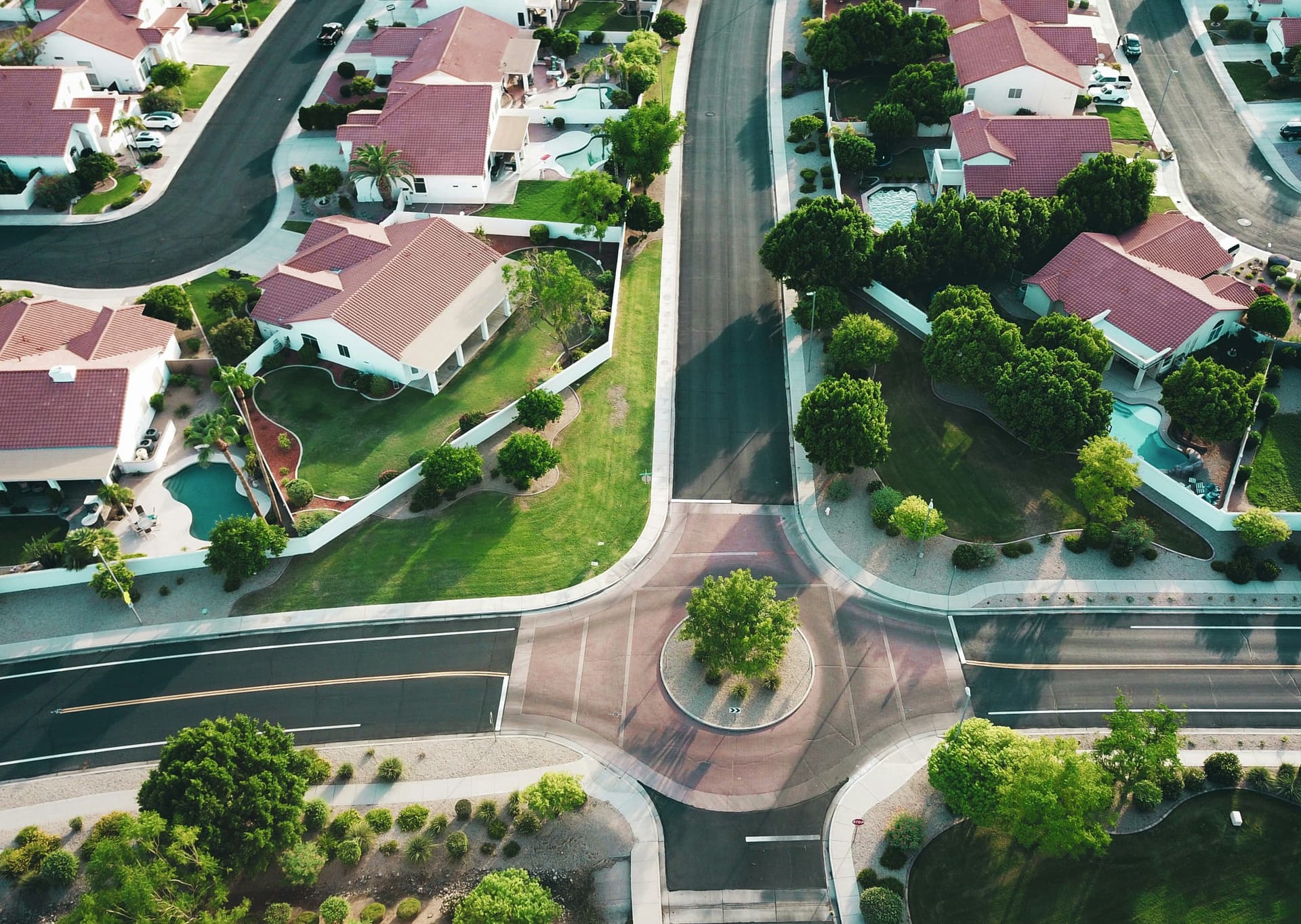 Miami Condo HOA Fees: Complete Guide and Comparison